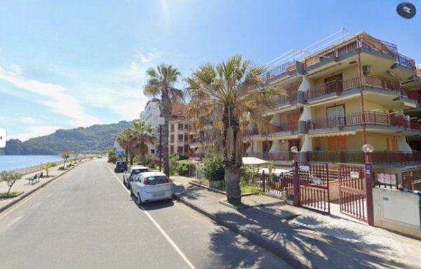 appartamento in vendita a Sant'Alessio Siculo