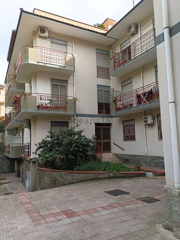 appartamento in vendita a Sant'Alessio Siculo in zona Lacco