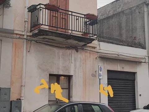 casa semindipendente in vendita a Sant'Alessio Siculo