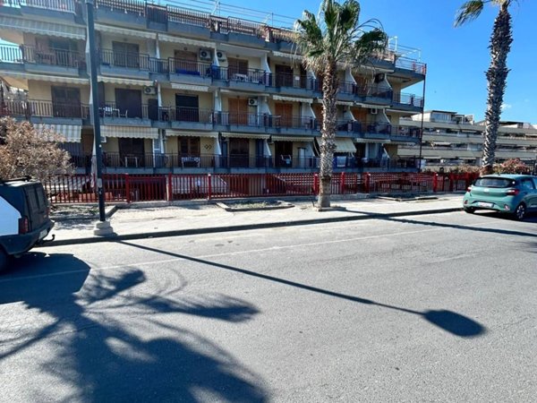 appartamento in vendita a Sant'Alessio Siculo in zona Lacco