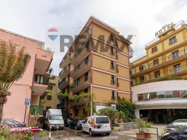 appartamento in vendita a Sant'Alessio Siculo in zona Lacco