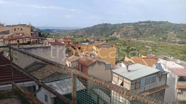 appartamento in vendita a Santa Lucia del Mela