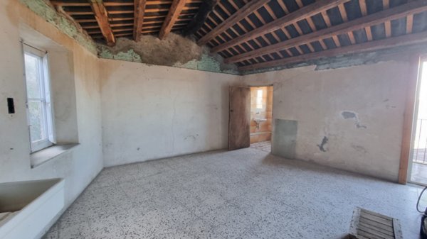 casa indipendente in vendita a Santa Lucia del Mela