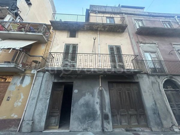 casa indipendente in vendita a Santa Lucia del Mela
