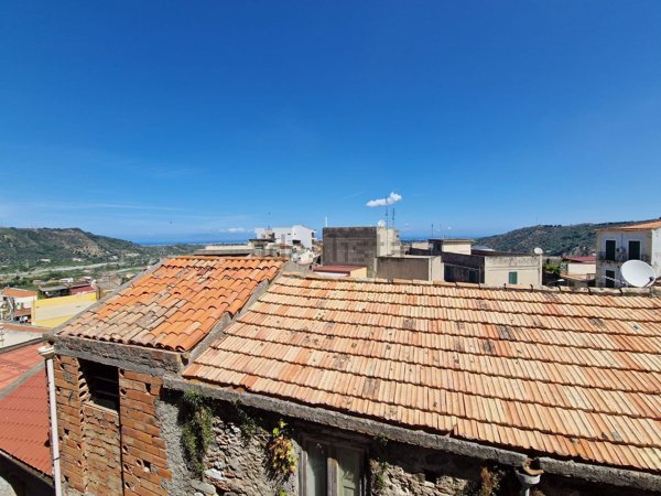 appartamento in vendita a Santa Lucia del Mela