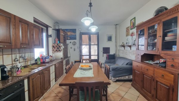 casa indipendente in vendita a Santa Lucia del Mela