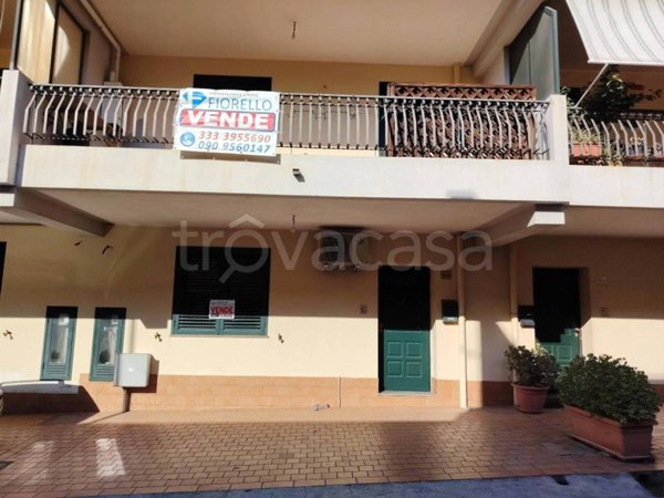 casa indipendente in vendita a Santa Lucia del Mela in zona Femminamorta
