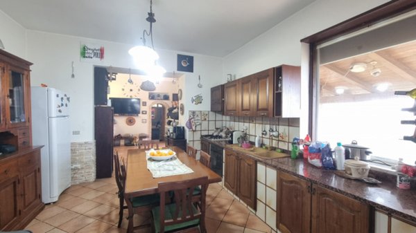 casa indipendente in vendita a Santa Lucia del Mela in zona Femminamorta