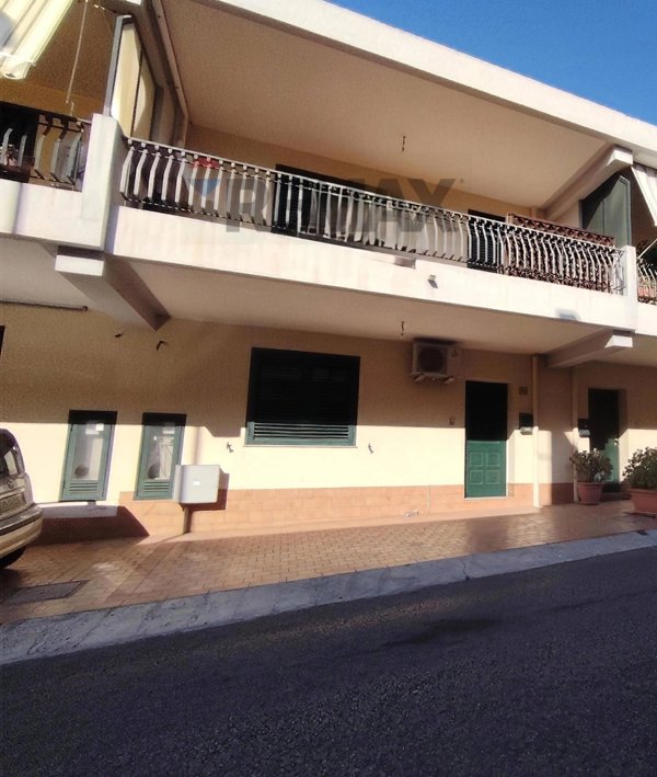 casa indipendente in vendita a Santa Lucia del Mela in zona Femminamorta