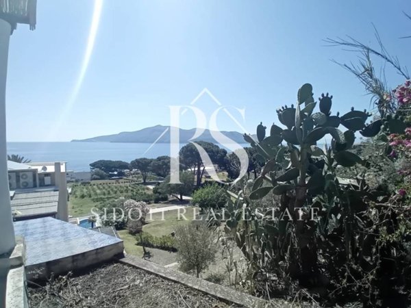 casa indipendente in vendita a Santa Marina Salina in zona Lingua