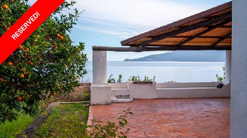 casa indipendente in vendita a Santa Marina Salina