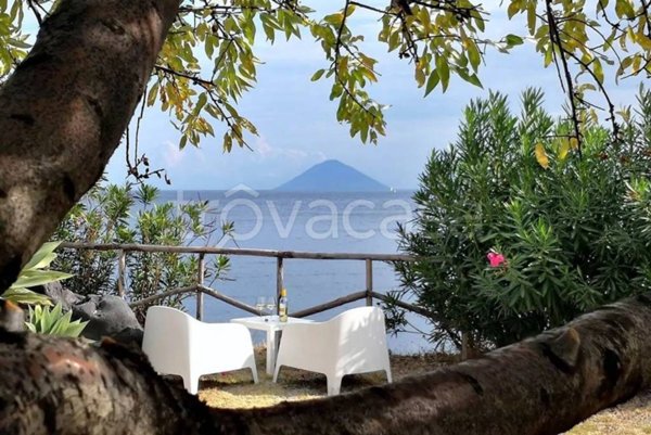 casa indipendente in vendita a Santa Marina Salina in zona Lingua