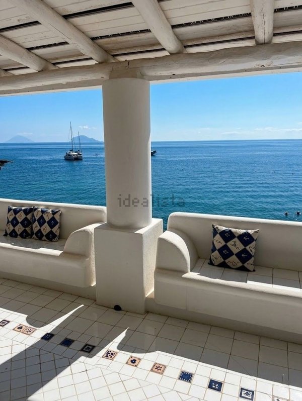 casa semindipendente in vendita a Santa Marina Salina in zona Lingua