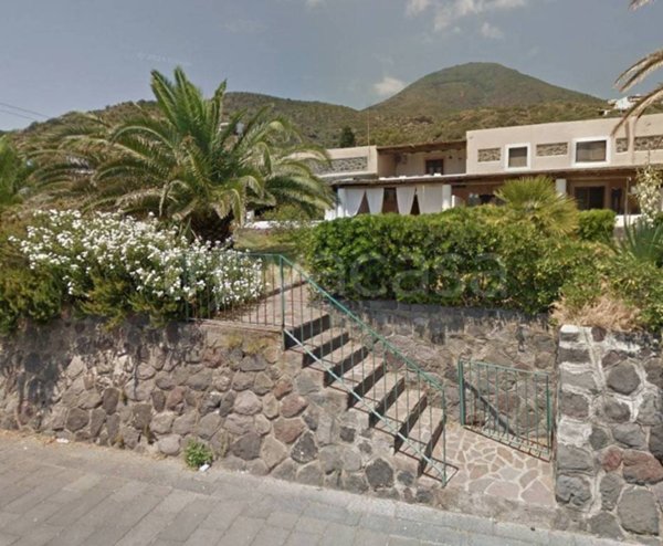 casa indipendente in vendita a Santa Marina Salina in zona Lingua