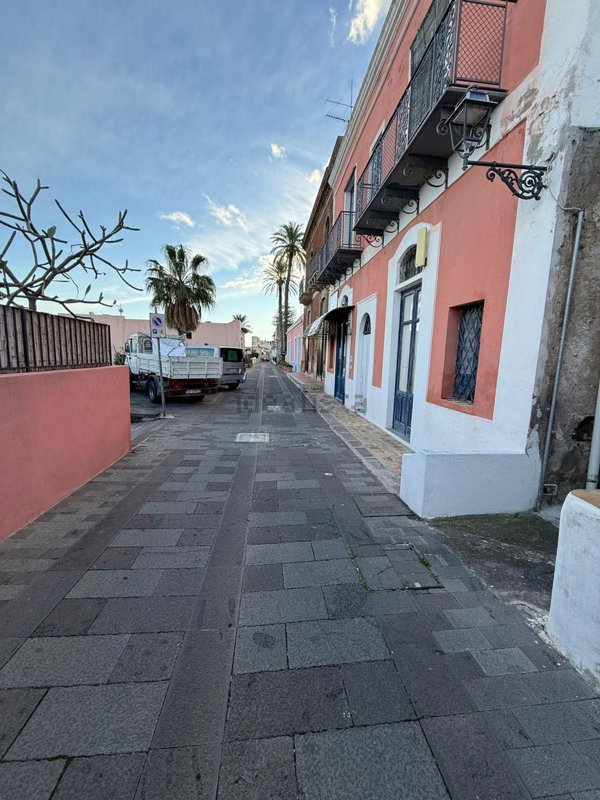 appartamento in vendita a Santa Marina Salina