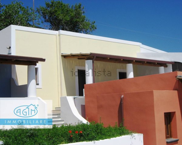 casa indipendente in vendita a Santa Marina Salina in zona Lingua