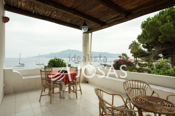 casa indipendente in vendita a Santa Marina Salina in zona Lingua