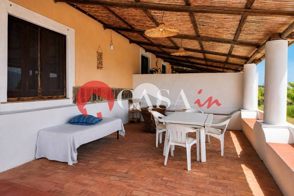 casa indipendente in vendita a Santa Marina Salina in zona Lingua