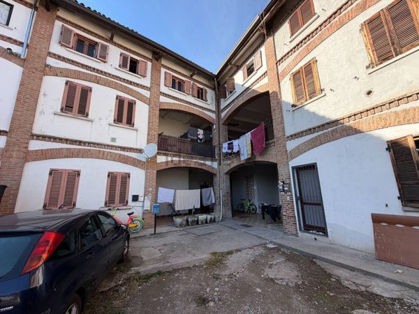 appartamento in vendita a Santa Marina Salina in zona Lingua