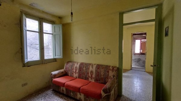 casa indipendente in vendita a Sant'Angelo di Brolo in zona Gesù e Maria