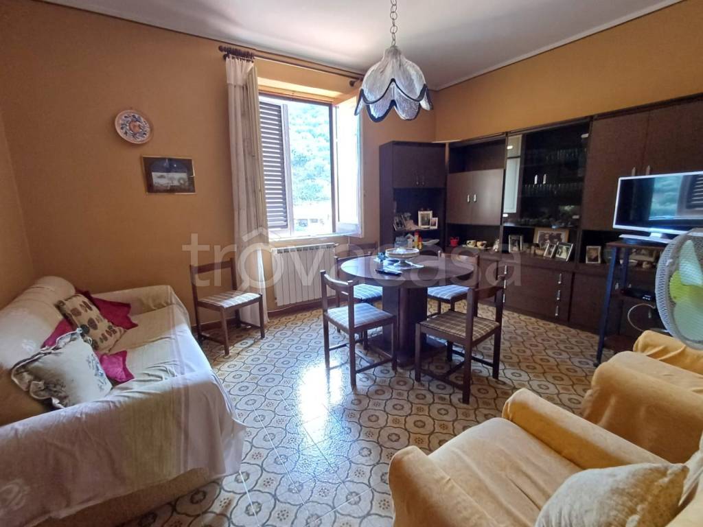 casa indipendente in vendita a Sant'Angelo di Brolo