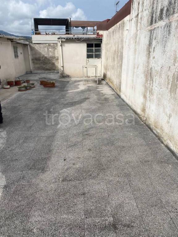casa indipendente in vendita a Santa Teresa di Riva