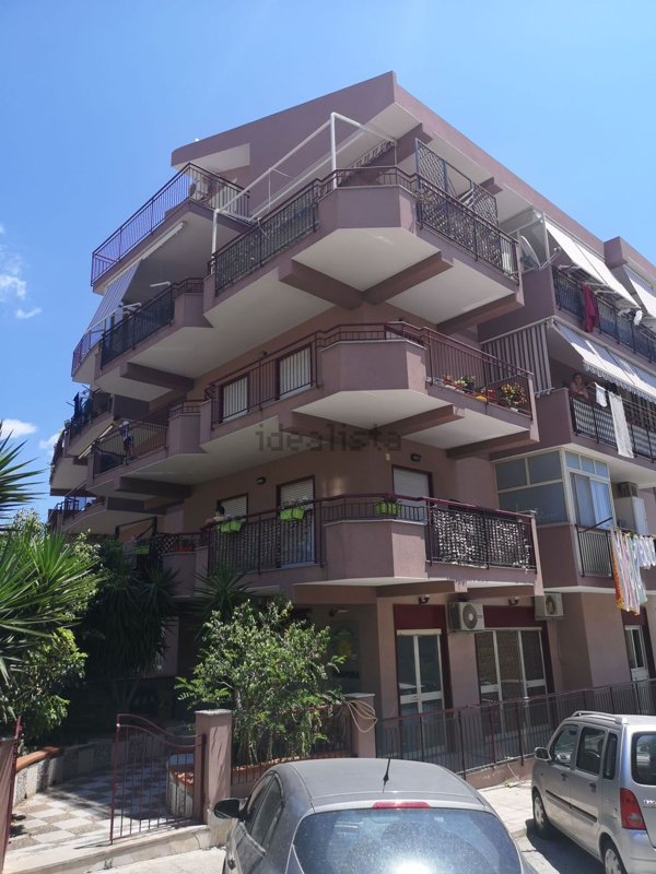 appartamento in vendita a Santa Teresa di Riva