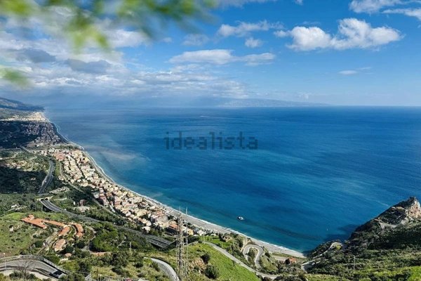 appartamento in vendita a Santa Teresa di Riva