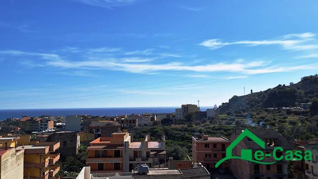 appartamento in vendita a Santa Teresa di Riva