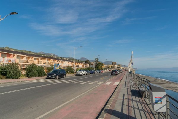 appartamento in vendita a Santa Teresa di Riva