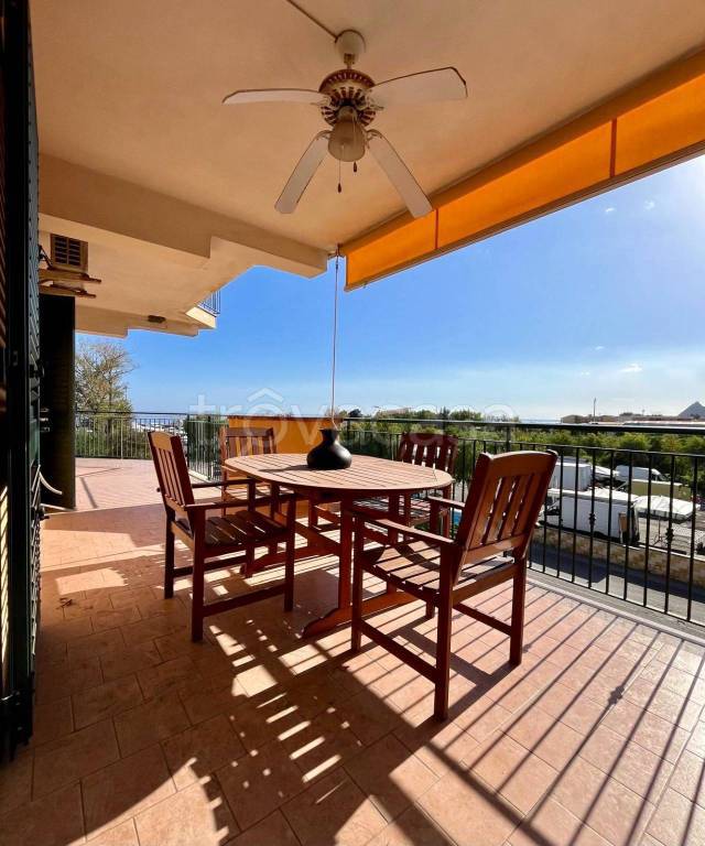 appartamento in vendita a Santa Teresa di Riva