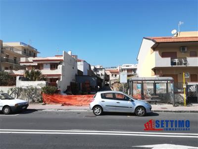 locale di sgombero in vendita a Santa Teresa di Riva