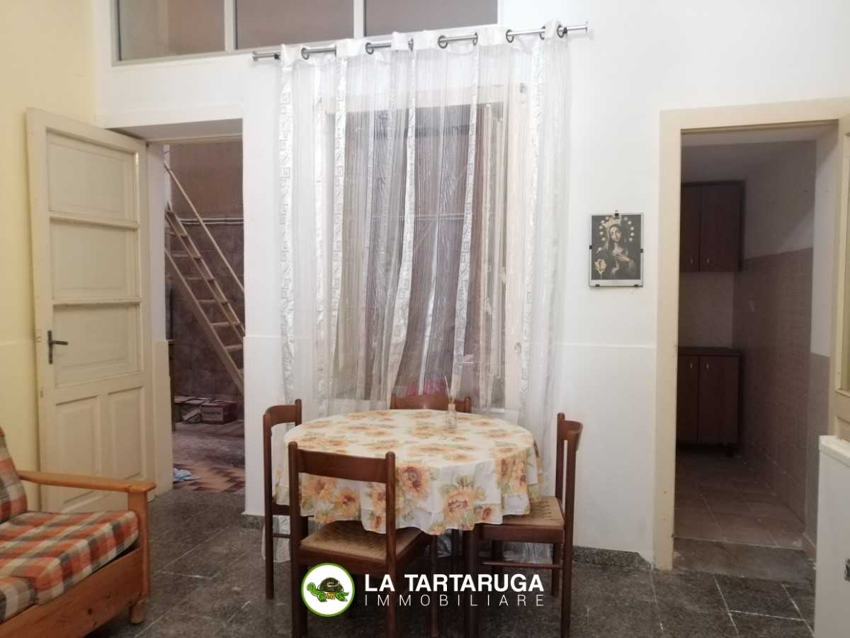 appartamento in vendita a Santa Teresa di Riva