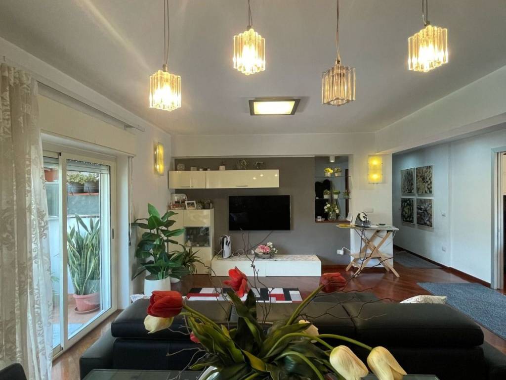 appartamento in vendita a Santa Teresa di Riva