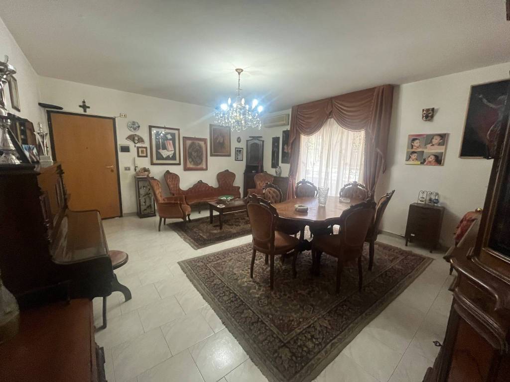 appartamento in vendita a Santa Teresa di Riva
