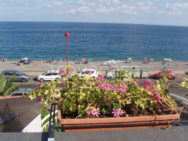 appartamento in vendita a Santa Teresa di Riva