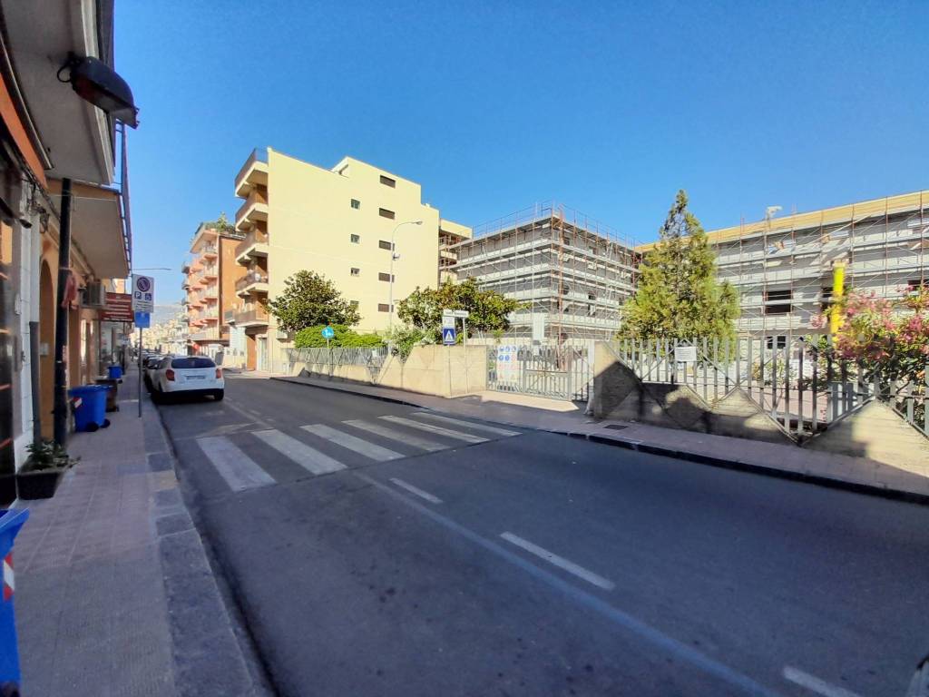 appartamento in vendita a Santa Teresa di Riva