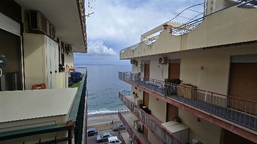 appartamento in vendita a Santa Teresa di Riva