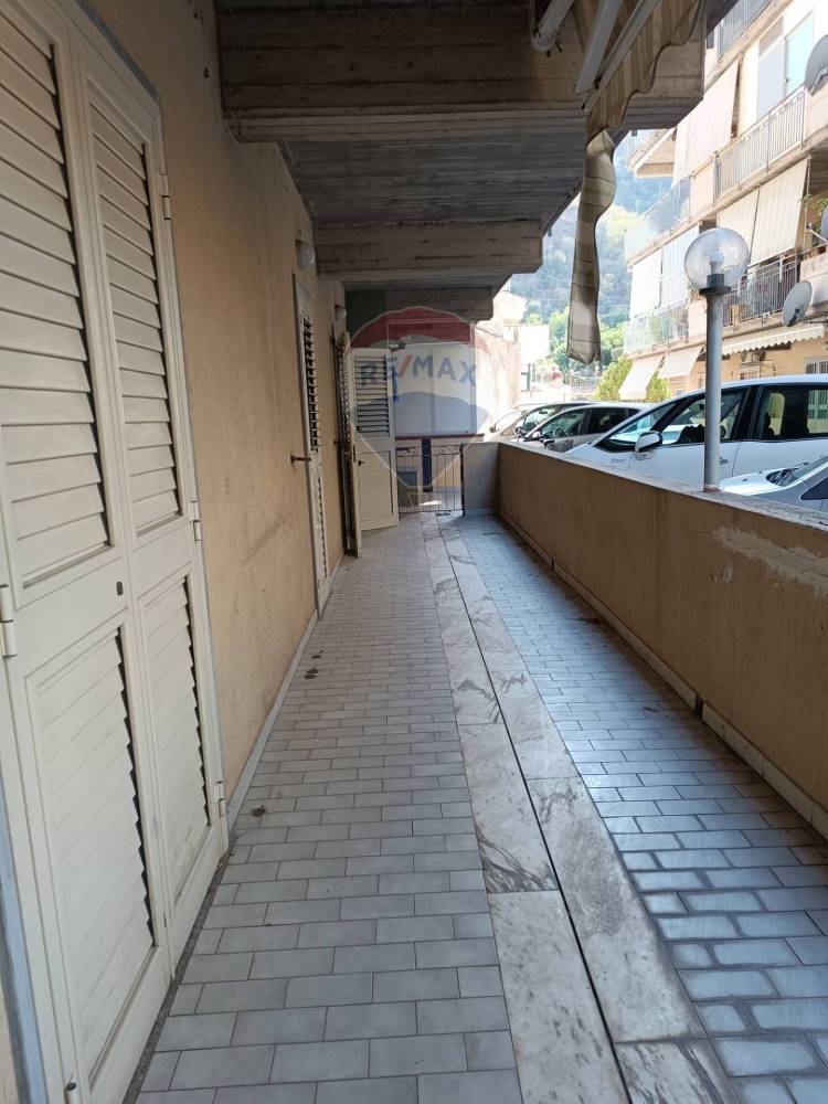 appartamento in vendita a Santa Teresa di Riva