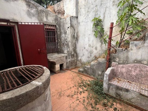 appartamento in vendita a Santa Teresa di Riva