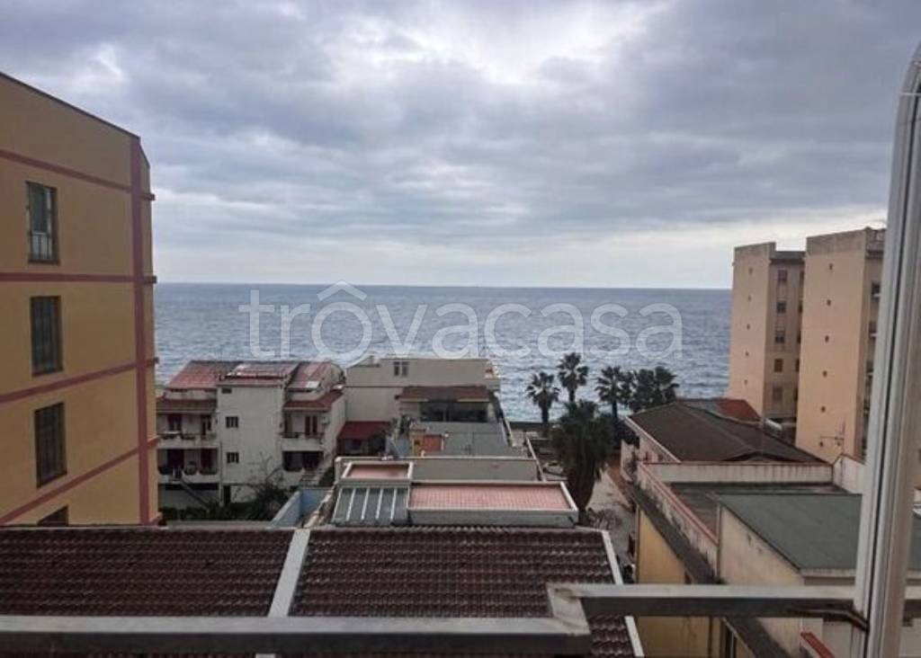 appartamento in vendita a Santa Teresa di Riva