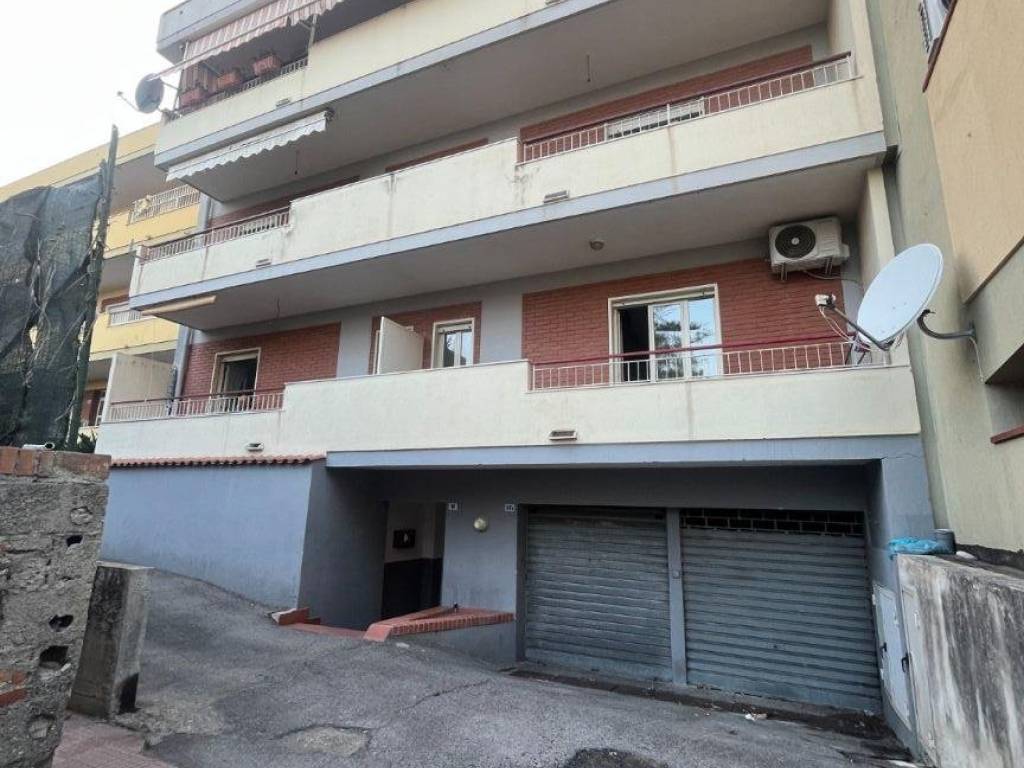 appartamento in vendita a Santa Teresa di Riva