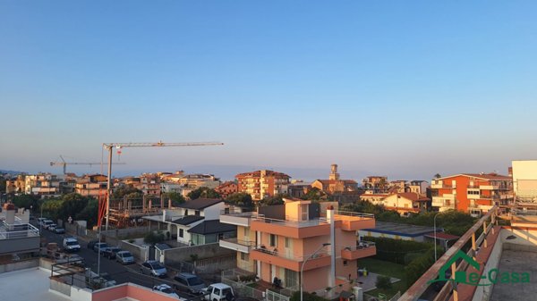 appartamento in vendita a Santa Teresa di Riva