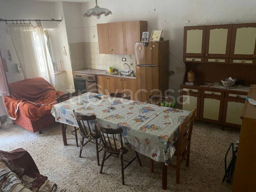 casa indipendente in vendita a Santa Teresa di Riva