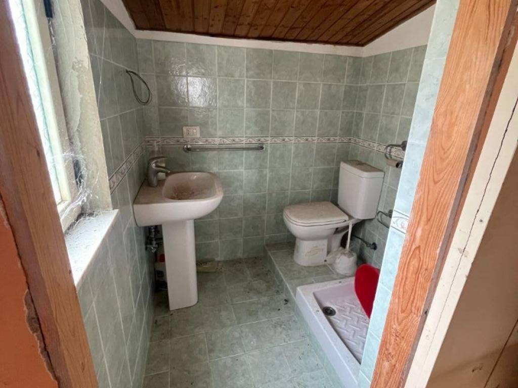 casa indipendente in vendita a Santa Teresa di Riva