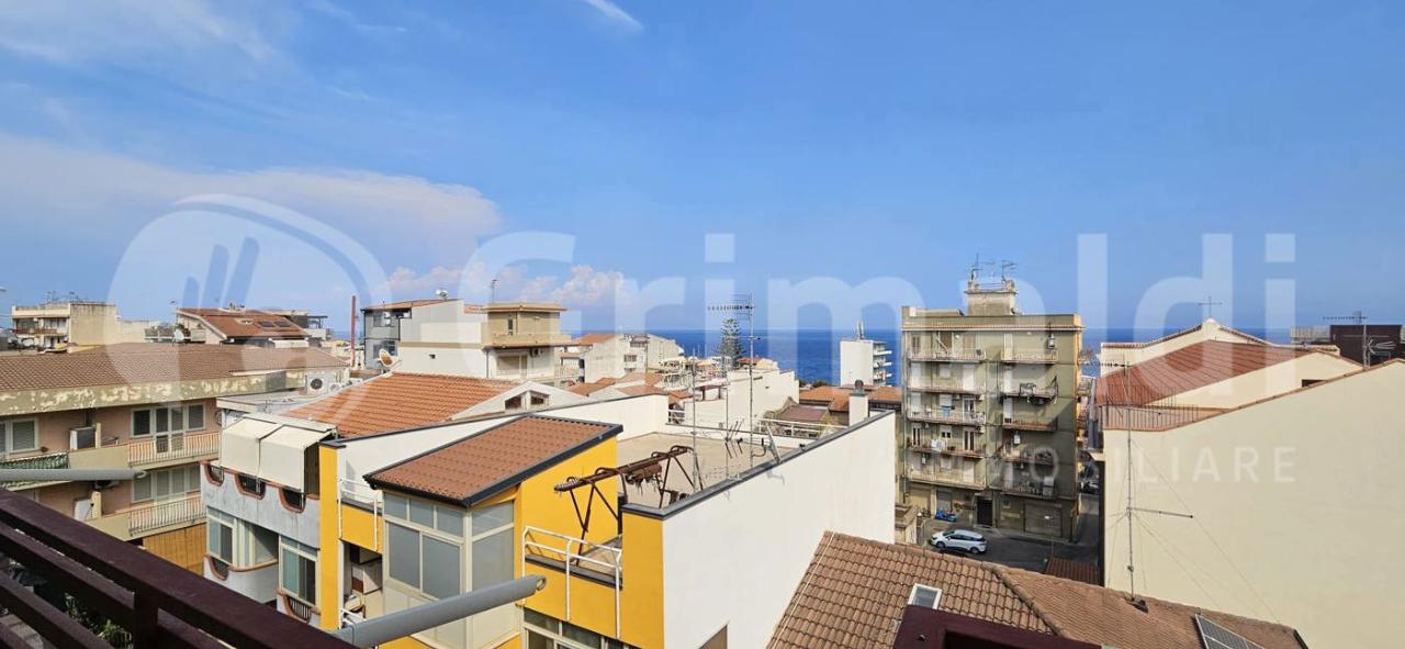 appartamento in vendita a Santa Teresa di Riva