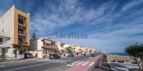 appartamento in vendita a Santa Teresa di Riva