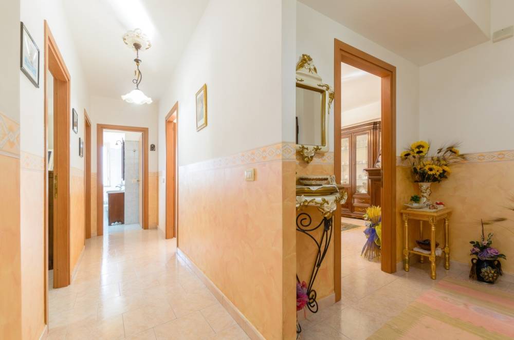 appartamento in vendita a Santa Teresa di Riva