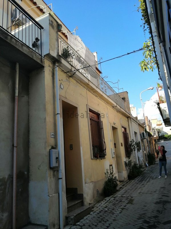 appartamento in vendita a Santa Teresa di Riva