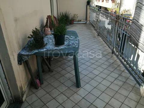 casa indipendente in vendita a Santa Teresa di Riva